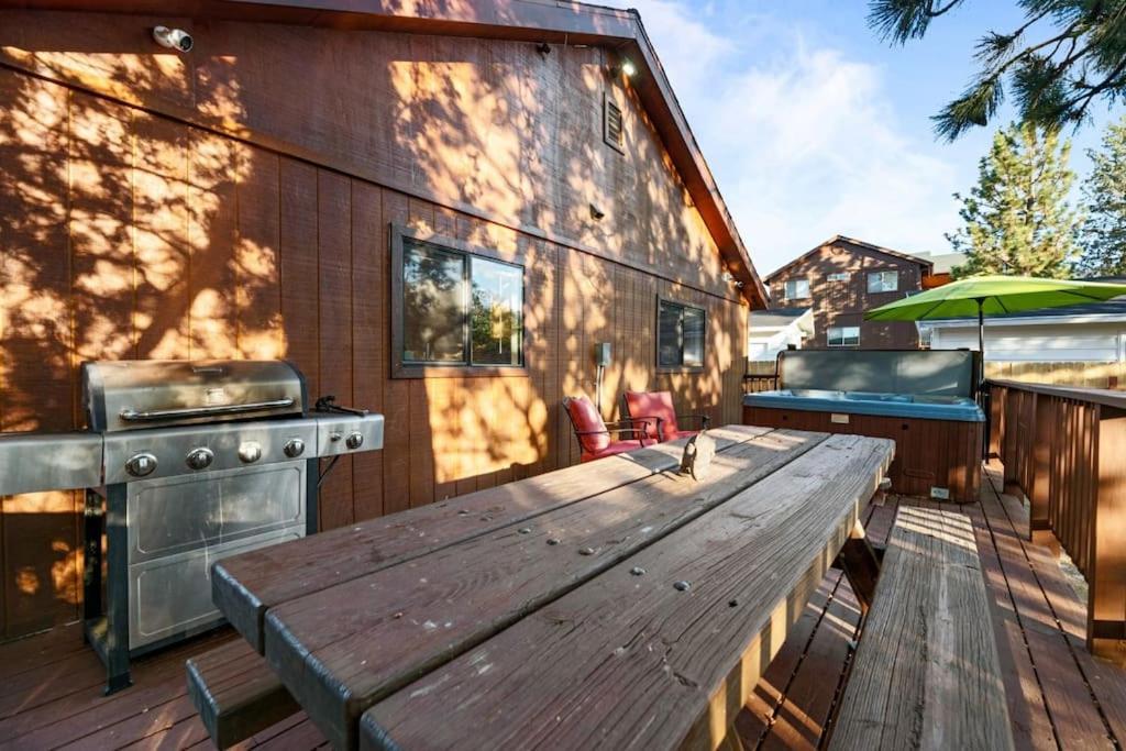 Villa Grove By Rather Be Properties Big Bear Lake Exterior photo